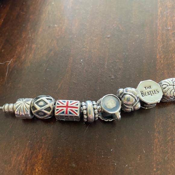 Pandora silver bracelet, including charms - Picture 3 of 6